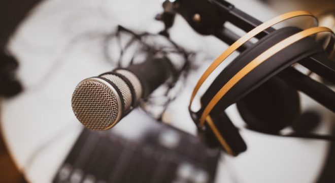 Podcasts - Photo by Jonathan Farber on Unsplash